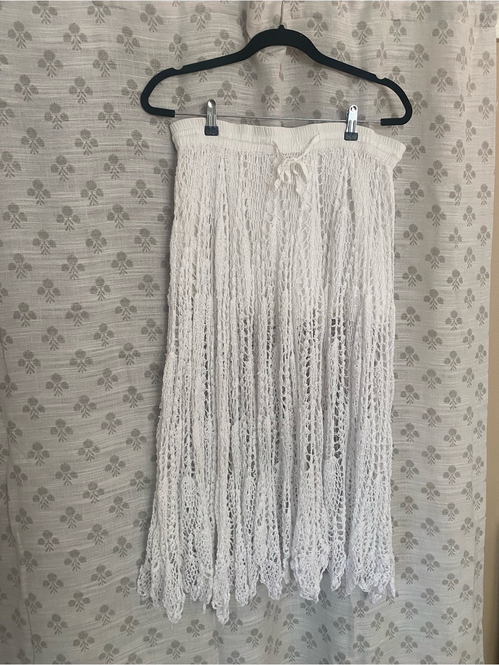 EARTHBOUND White Crochet Maxi Skirt